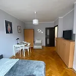 Apartment Night Host Matejki 4 Free Parking