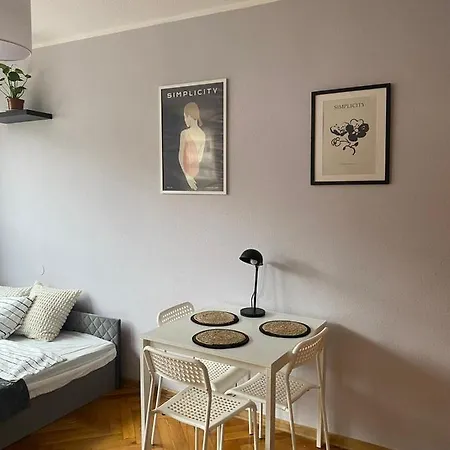 Night Host Matejki 4 Free Parking Bytom