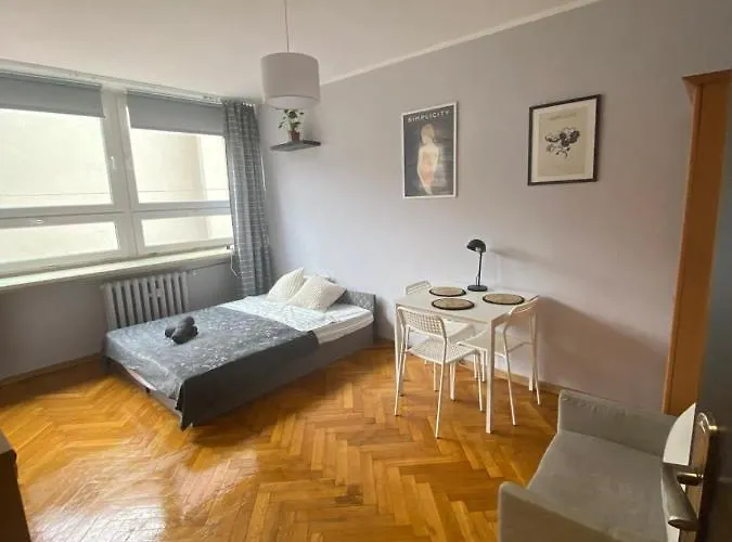 شقة Night Host Matejki 4 Free Parking