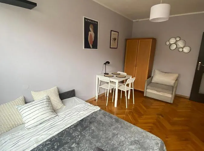 Apartment Night Host Matejki 4 Free Parking